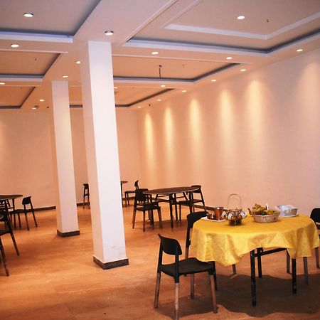 Lemonwood Suites By F9 Hotels - Trivoli Garden Chhatarpur Nowe Delhi Zewnętrze zdjęcie