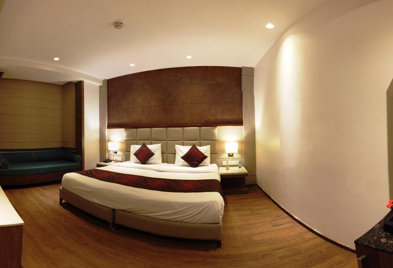 Lemonwood Suites By F9 Hotels - Trivoli Garden Chhatarpur Nowe Delhi Zewnętrze zdjęcie