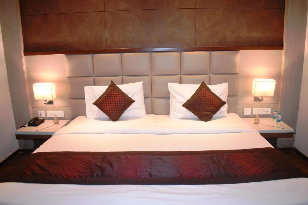 Lemonwood Suites By F9 Hotels - Trivoli Garden Chhatarpur Nowe Delhi Zewnętrze zdjęcie