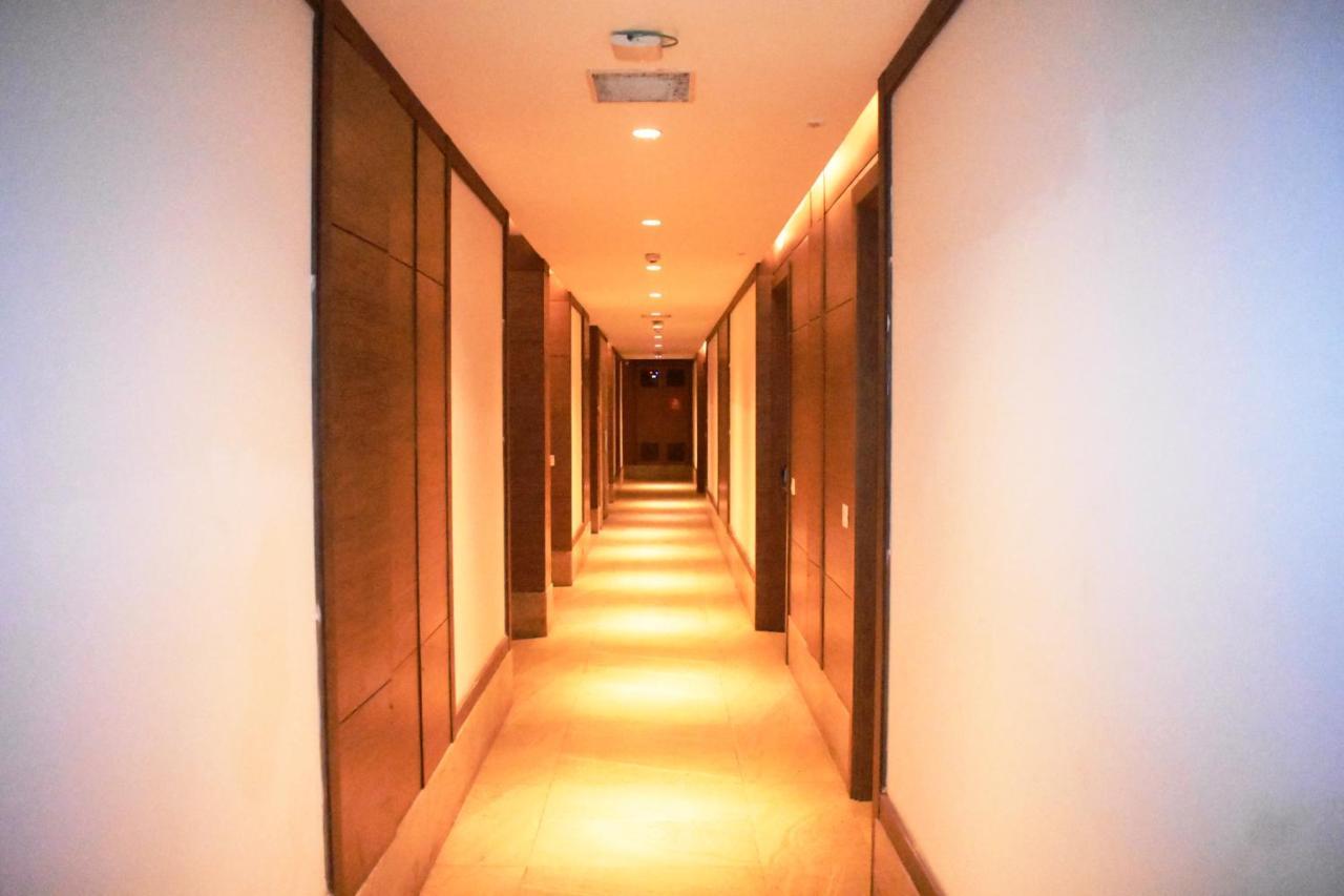 Lemonwood Suites By F9 Hotels - Trivoli Garden Chhatarpur Nowe Delhi Zewnętrze zdjęcie